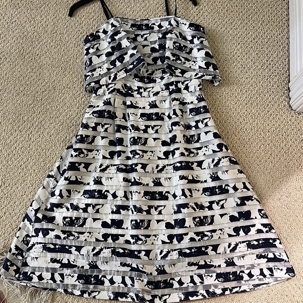 Patterned Cocktail Dress - Picture 8 of 14